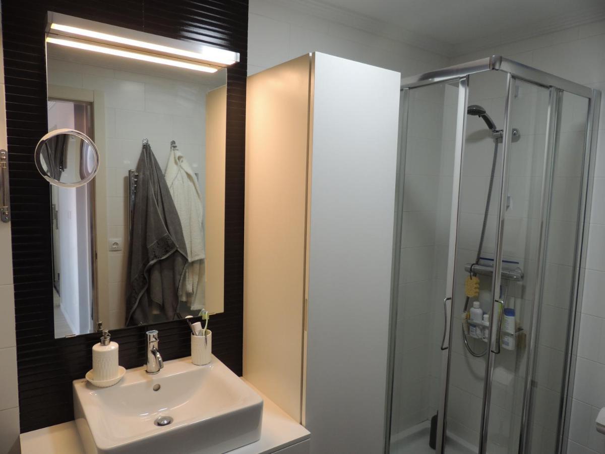 Apartamento Con Vistas Al Mar Y Playa Enfrente Ribeira Exterior photo